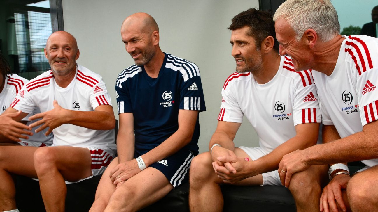 巴特兹重返法国队，与齐达内携手出任门将教练